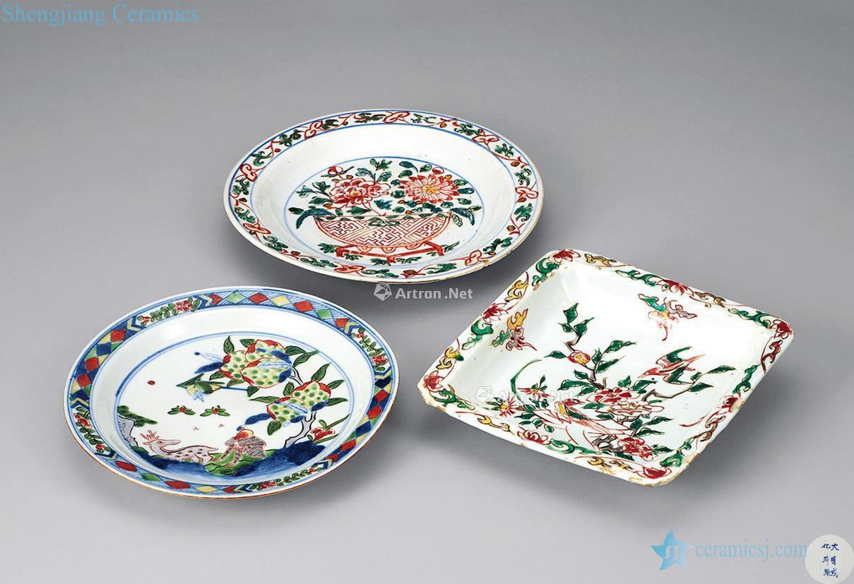 Ming Colorful flowers and birds tray, etc. (3)