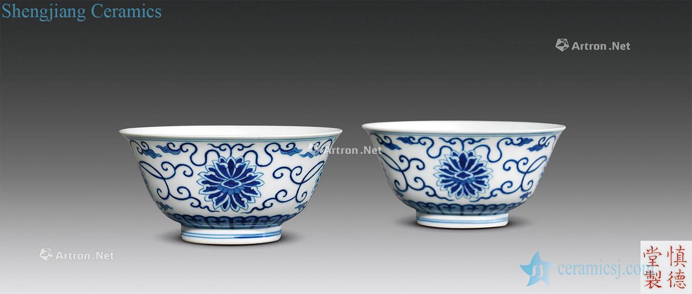 qing Blue and white tie up branch lotus green-splashed bowls (a)