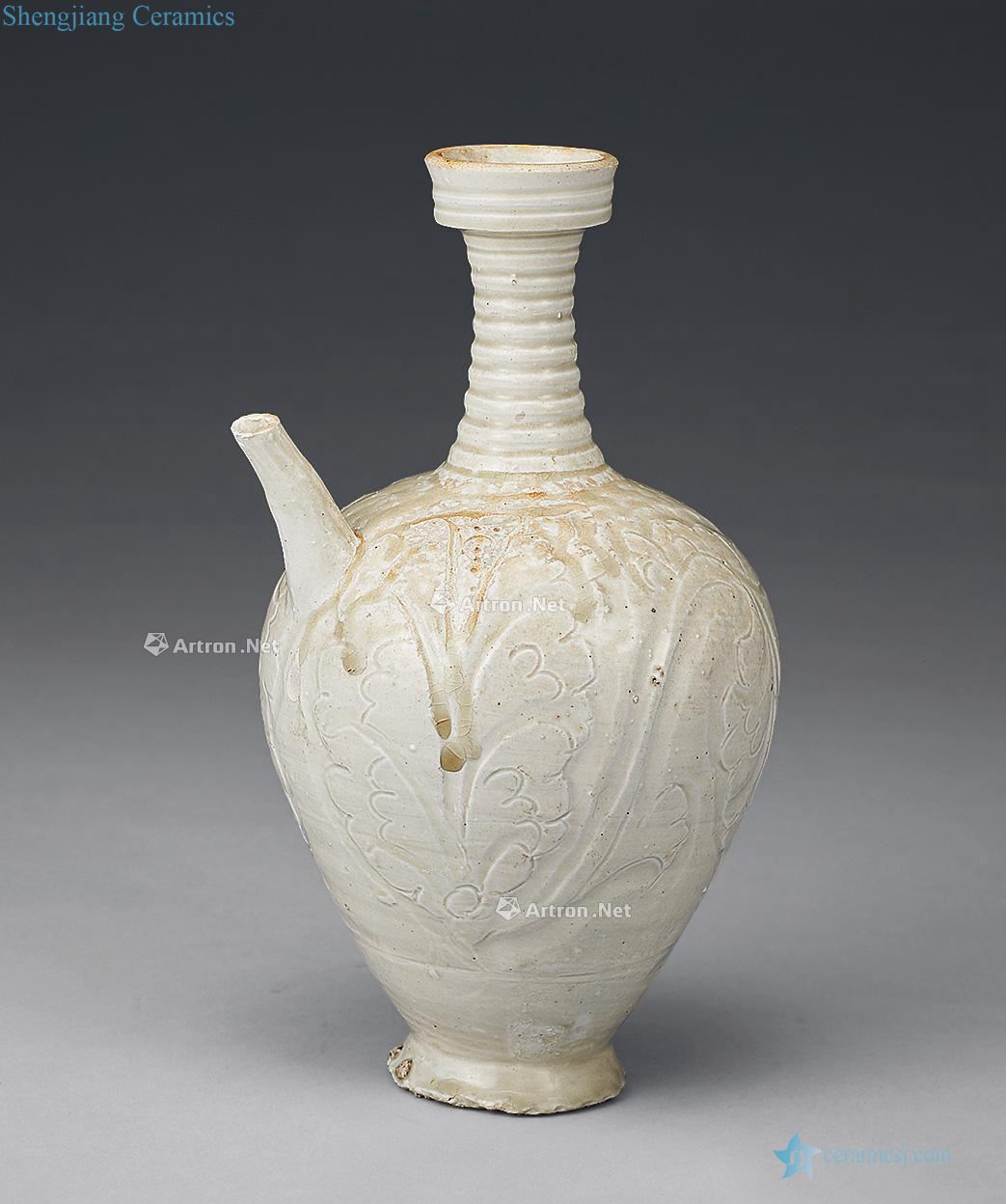 The song dynasty porcelain carved flower pot