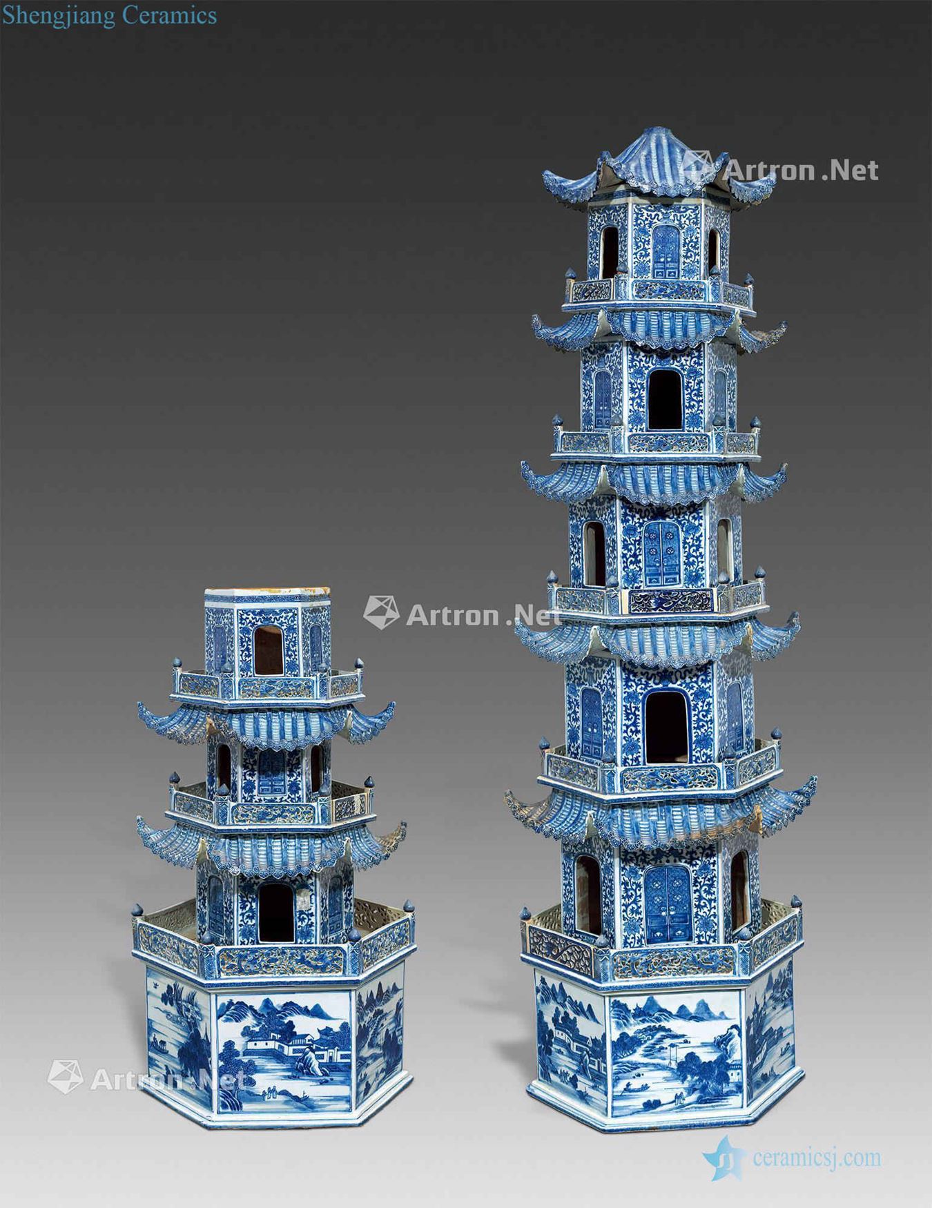 Qing qianlong Blue and white tie up lotus flower grain porcelain tower (a)