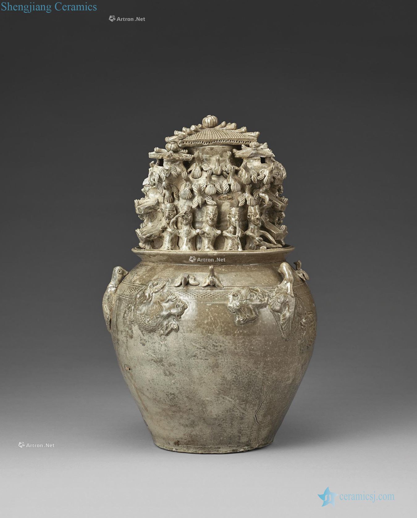 Western jin dynasty, the kiln celadon pavilion pot of god