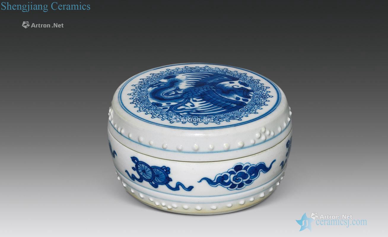The qing emperor kangxi Blue and white cloud grain drum cover box