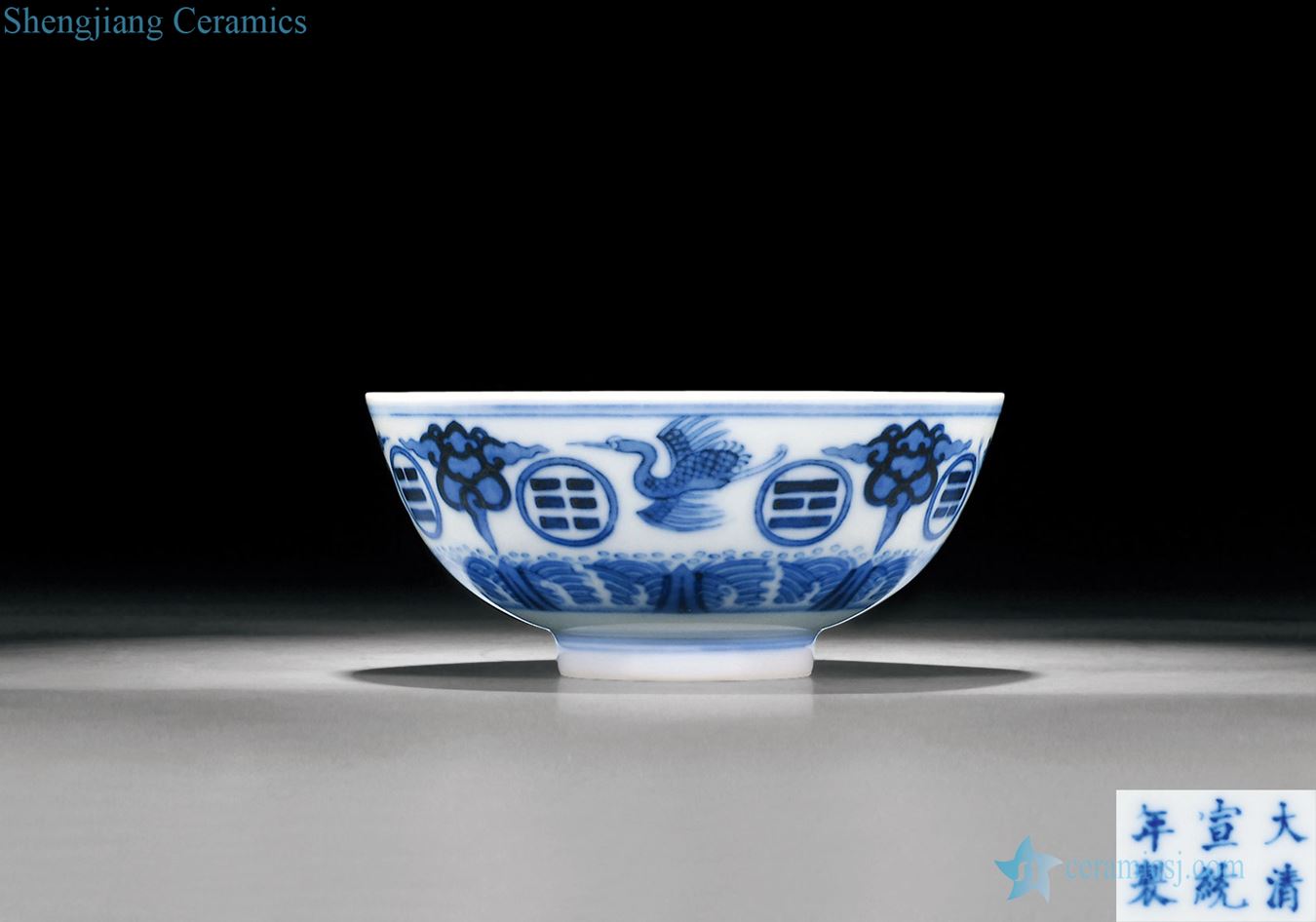 Qing xuantong Blue and white gossip James t. c. na was published green-splashed bowls