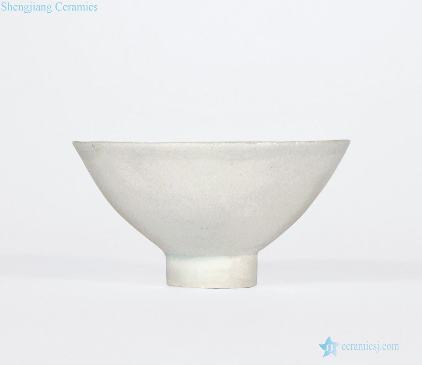 yuan Shadow blue glaze footed bowl