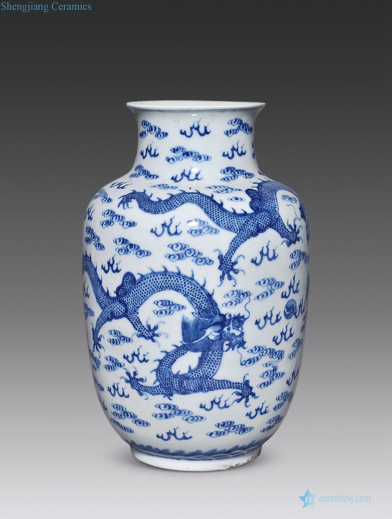 In late qing dynasty Blue and white YunLongWen lantern
