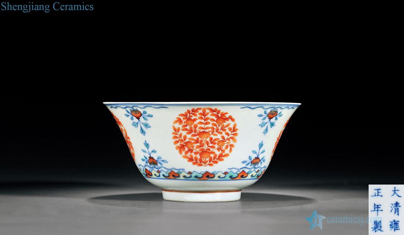Mid qing Dou CaiTuan pattern bowl