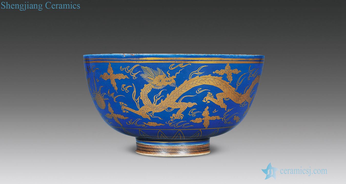 In late Ming Mohammedan blue glaze colour YunLongWen big bowl