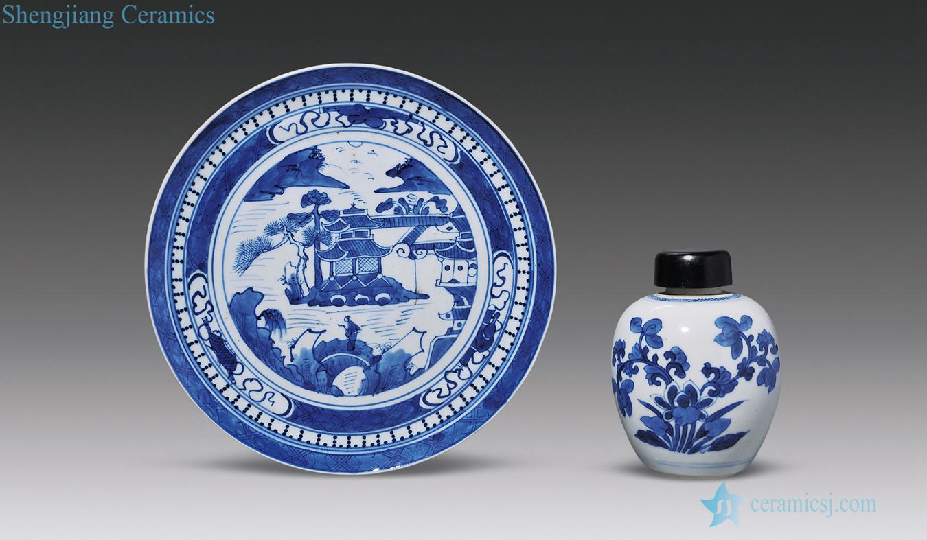 qing A castle in the blue and white landscape drawing plate, blue and white flower grain can of each one