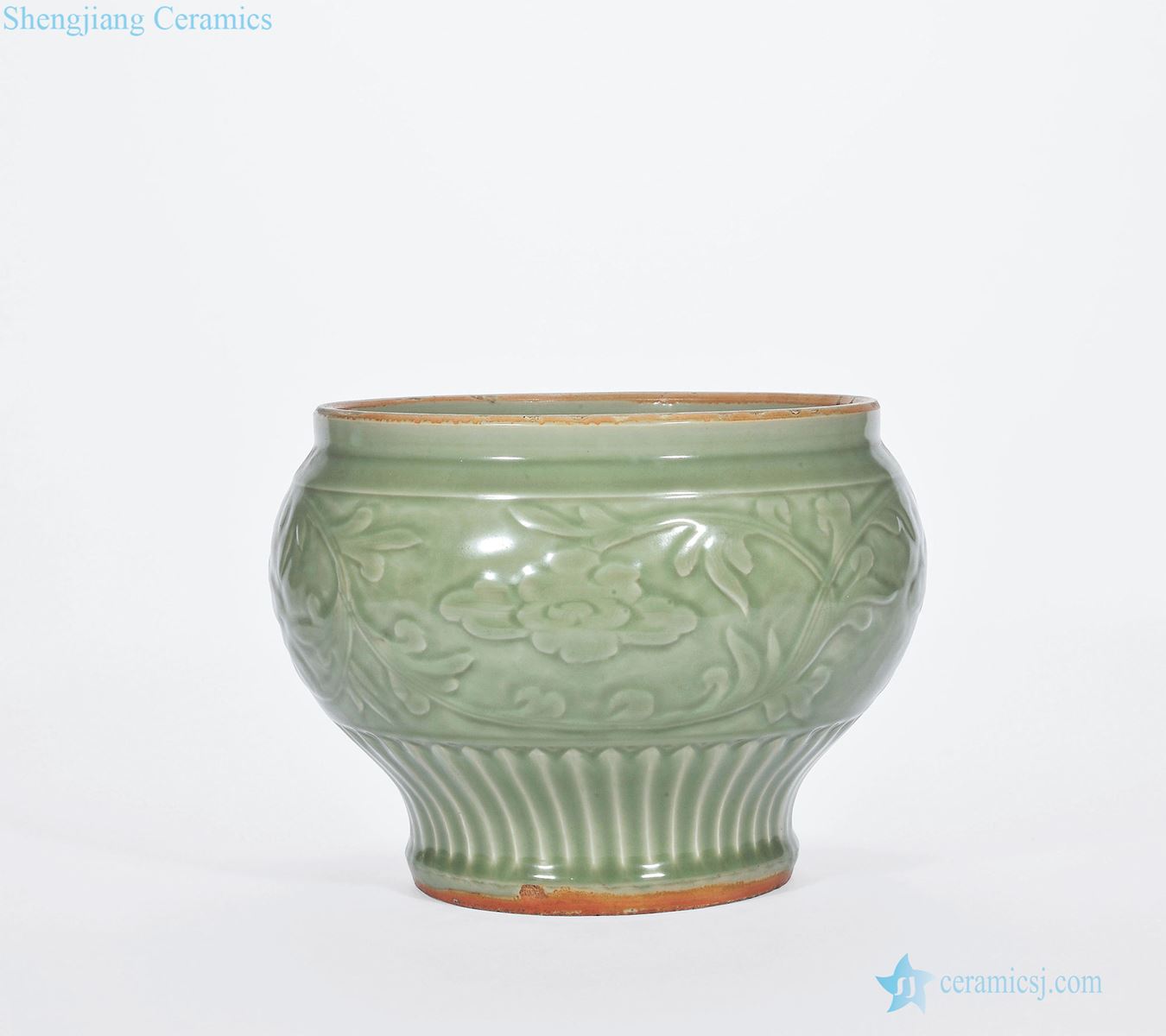 yuan Longquan celadon green glaze dark moment peony grain big pot