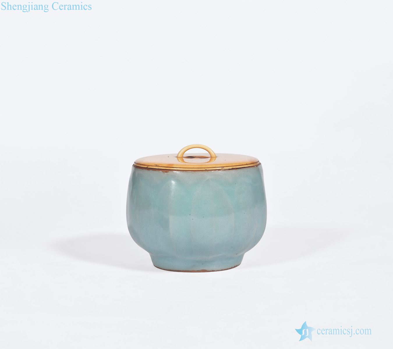 yuan Longquan celadon powder blue glaze lotus-shaped bowl