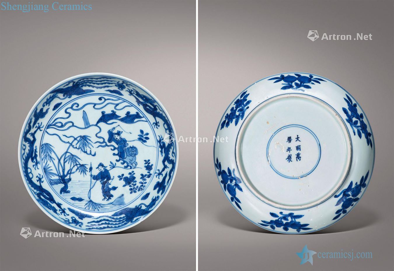 Under the blue and white "Ming wanli Xiao Heyue after han xin" longfeng tray