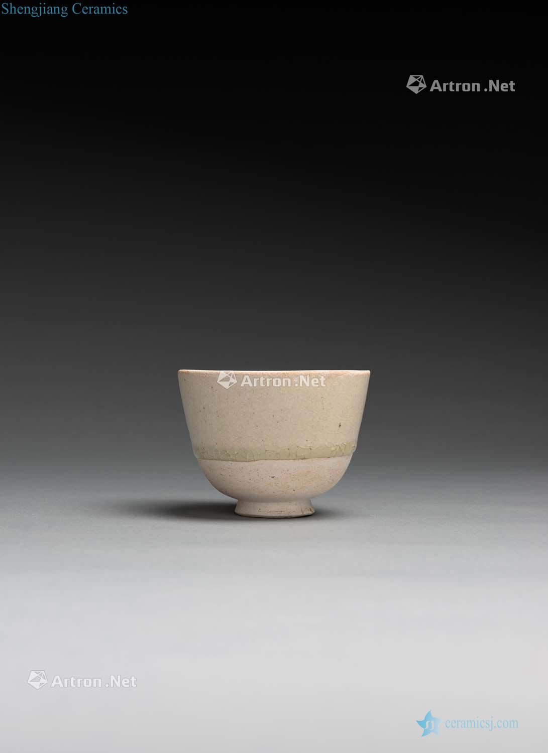 Sui dynasty white glaze cup