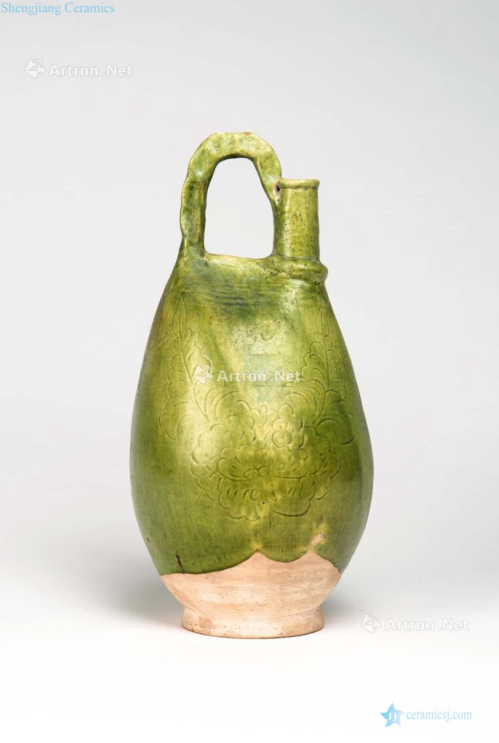 About liao or even later Green glazed pot