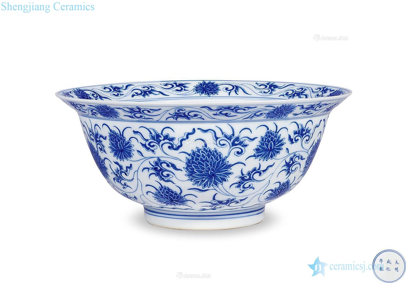 qing Blue and white lotus flower fold along the bowl