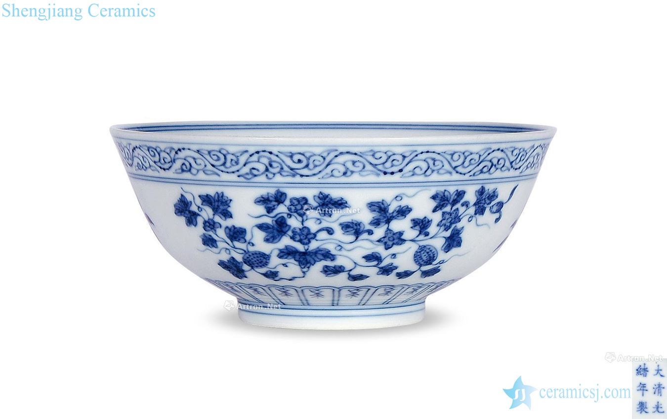 Qing guangxu Blue and white melon green-splashed bowls