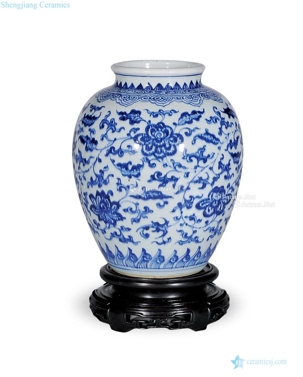 Qing yongzheng Blue and white tie up branch pattern too white statue of (arrange ushering)