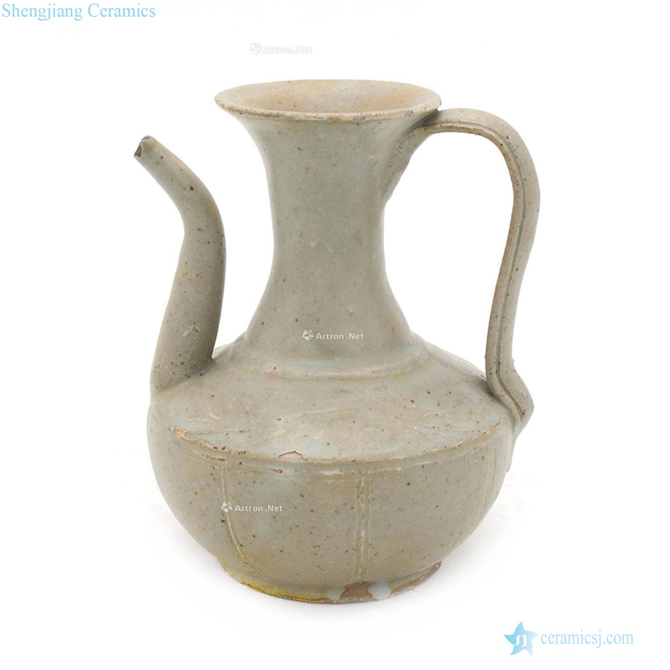 Southern song dynasty, the kiln celadon lotus-shaped grain ewer