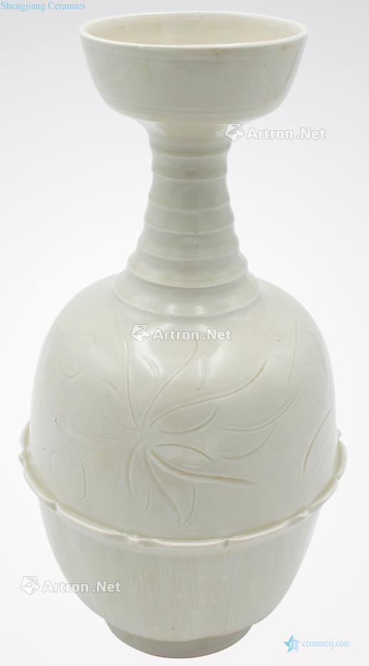 The song kiln carved flowers grain washing bottle mouth