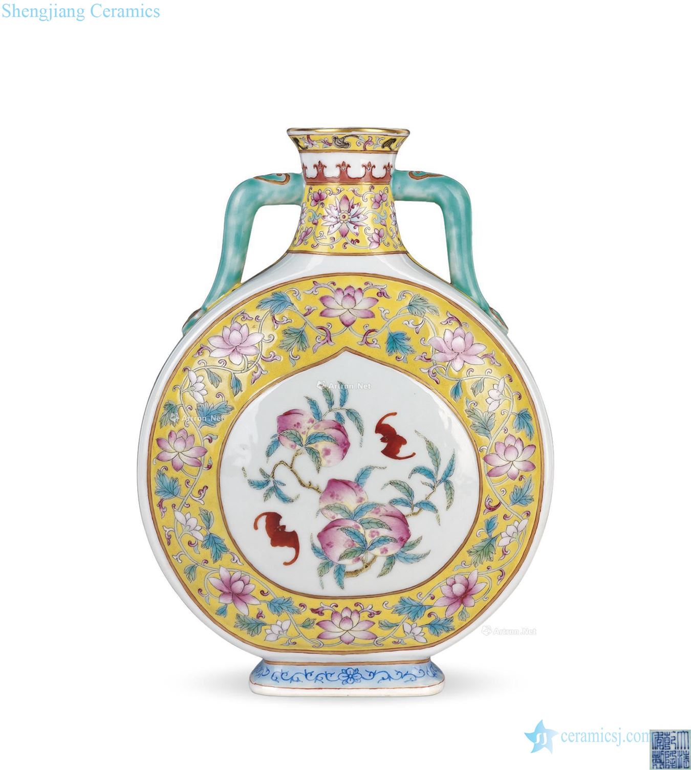 In the qing dynasty pastel live lines on bottles