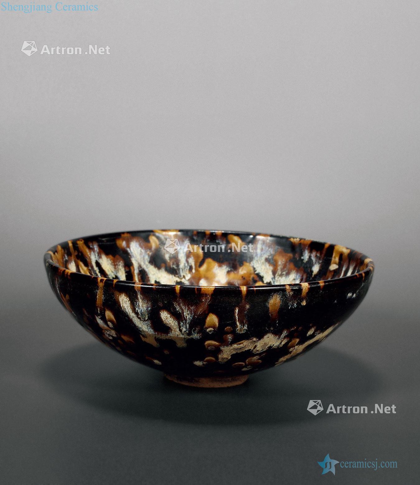 The southern song dynasty jizhou kiln hawksbill spot glaze bowls