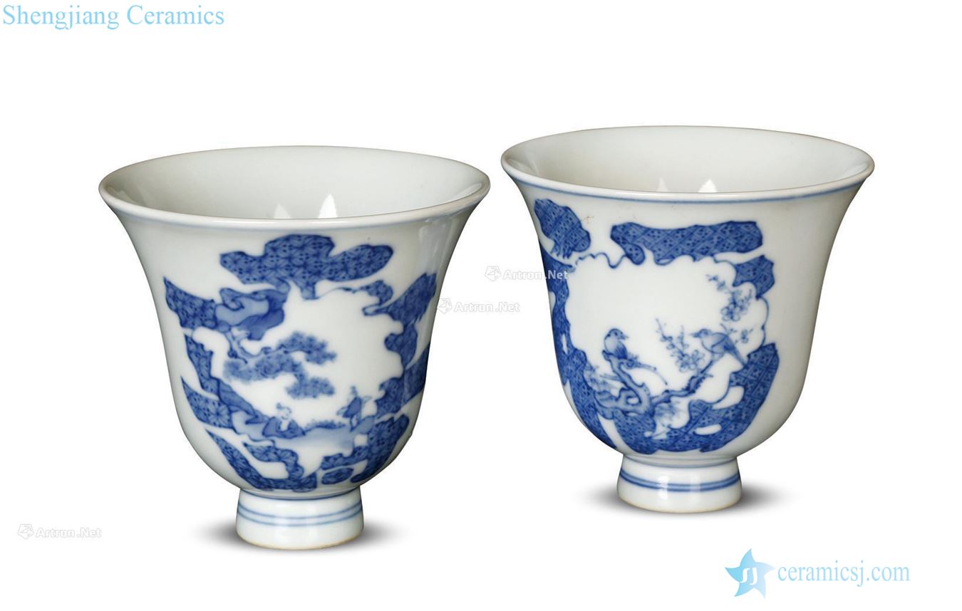 The qing emperor kangxi Blue and white live lines bell cup (a)