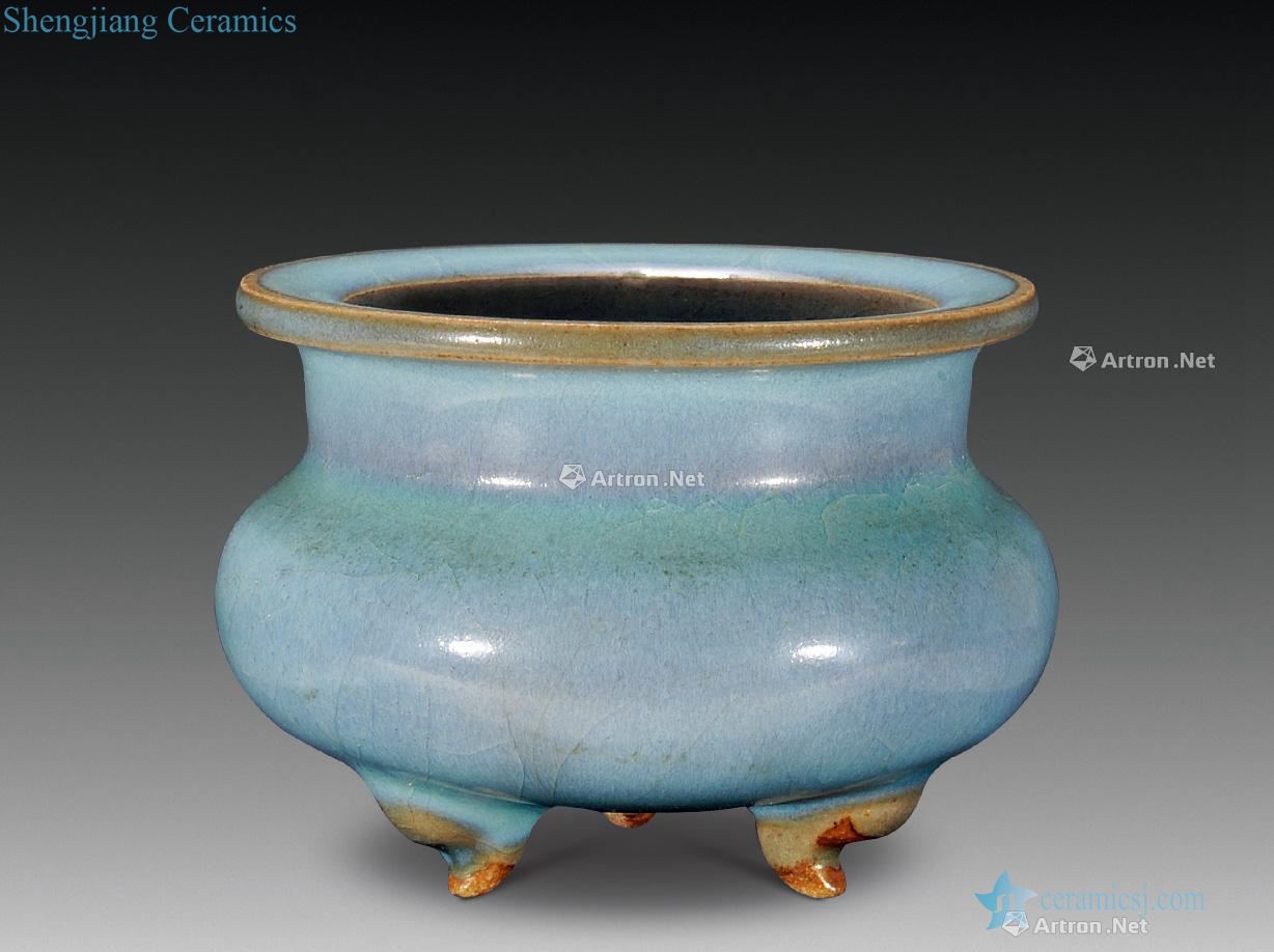 yuan Azure masterpieces plate along the lines of furnace with three legs