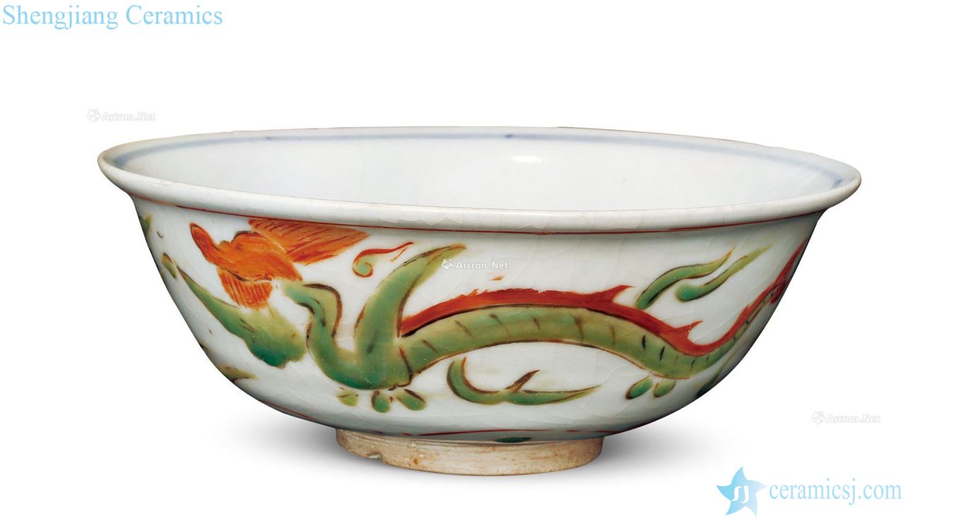 In the late Ming Blue and red and green color should be dragon bowl