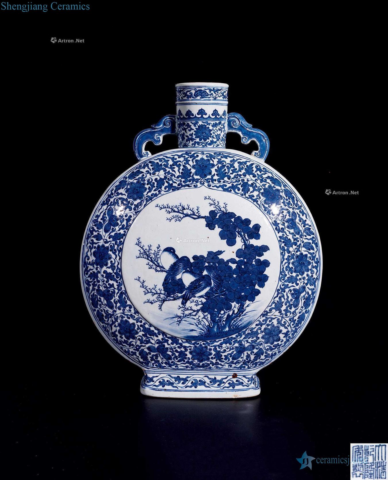 qing Blue and white tie up lotus flower grain medallion figure on bottles of flowers and birds