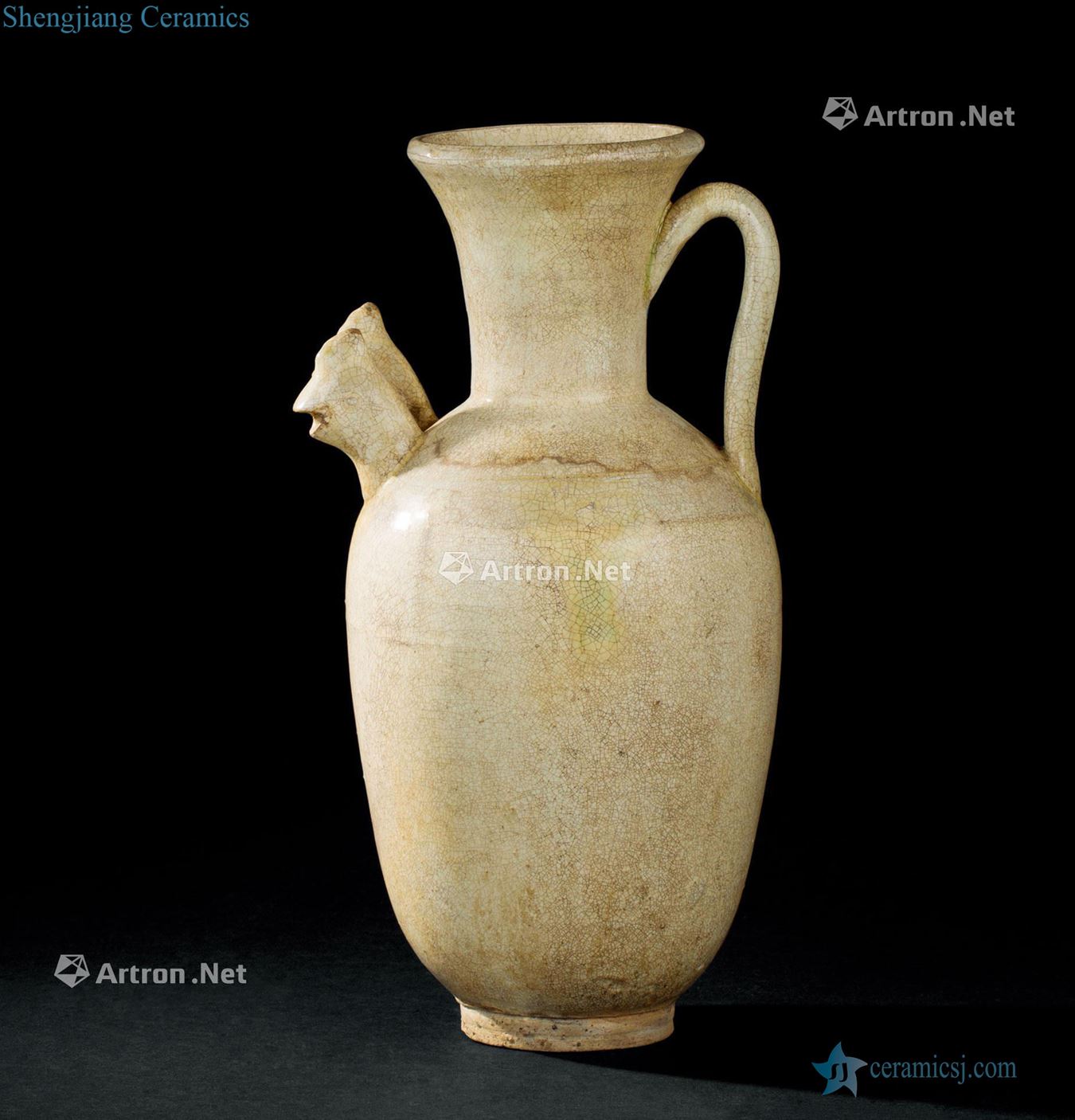 The song dynasty (960-1279), white porcelain double tail ewer