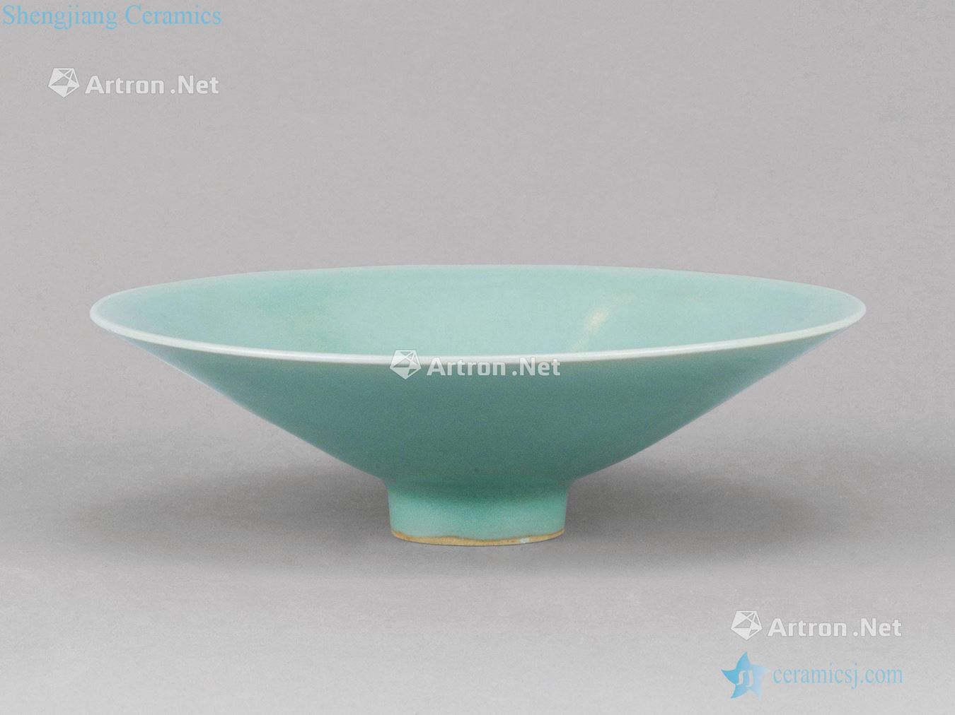 Southern song dynasty (1127-1279), longquan celadon celadon hat to bowl