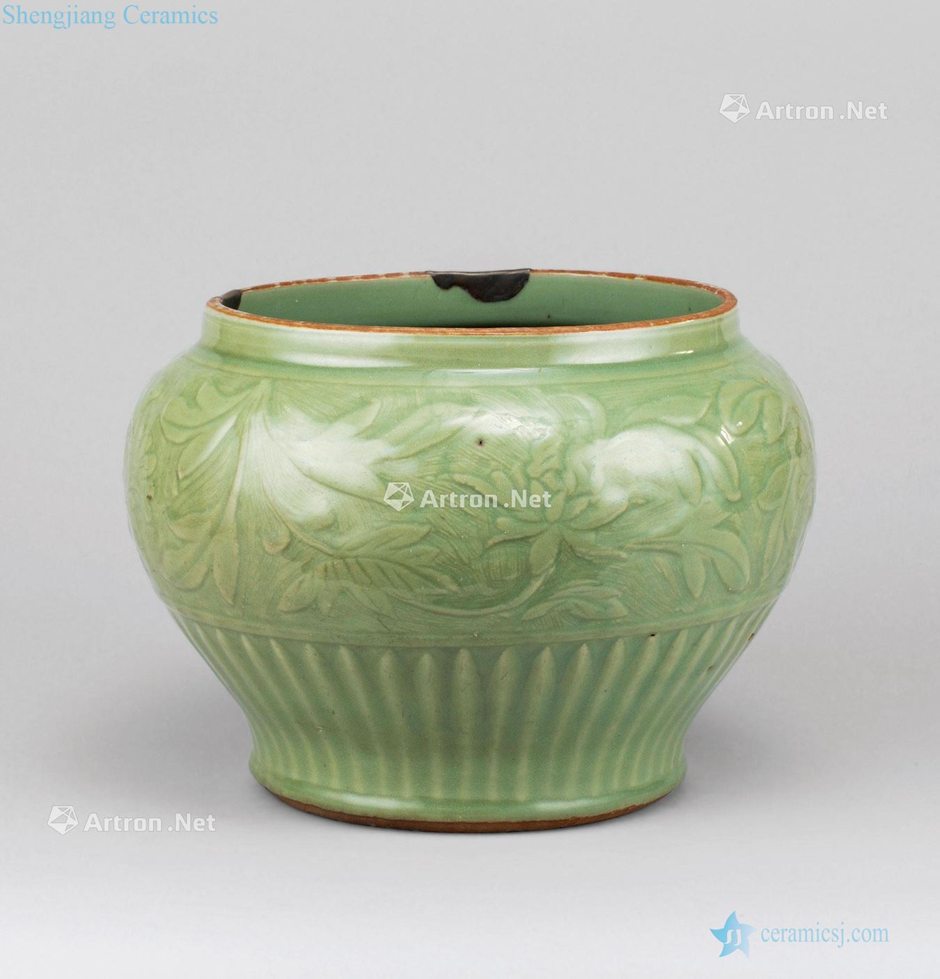 The yuan dynasty (1271-1368), longquan celadon flower grain tank