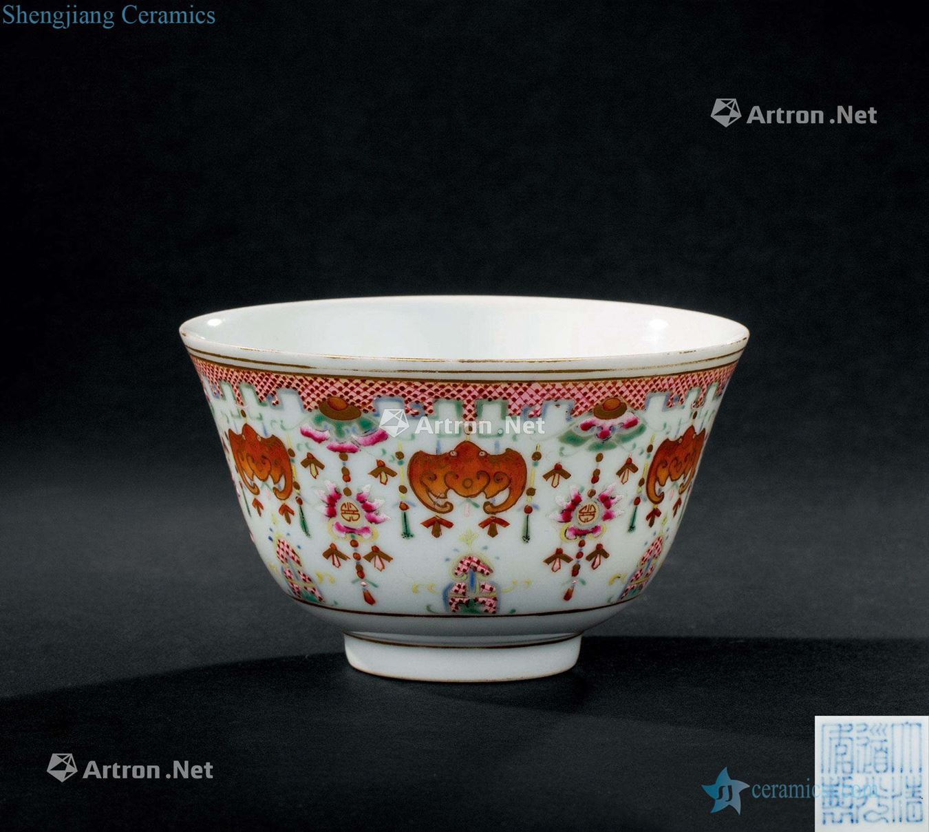 Qing daoguang (1821-1850) powder enamel paint the celebration green-splashed bowls