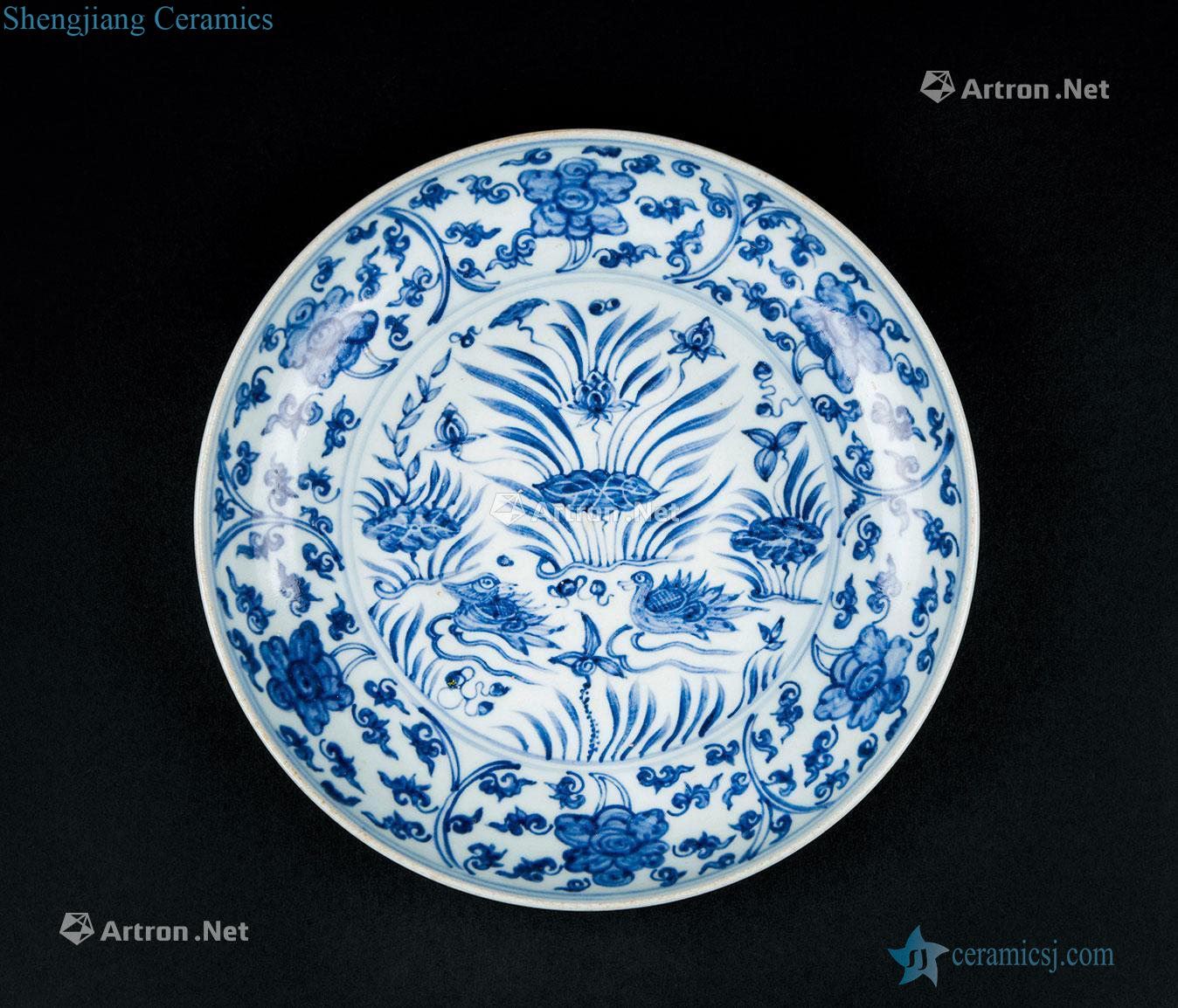 The Ming dynasty (1368-1644) blue and white yuanyang tray