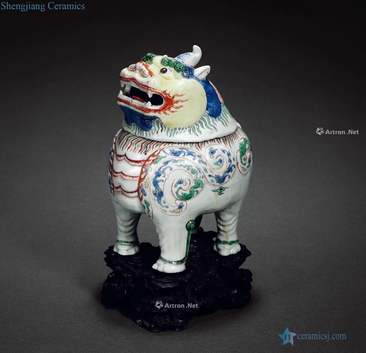Ming wanli Blue and white lion sweet fume