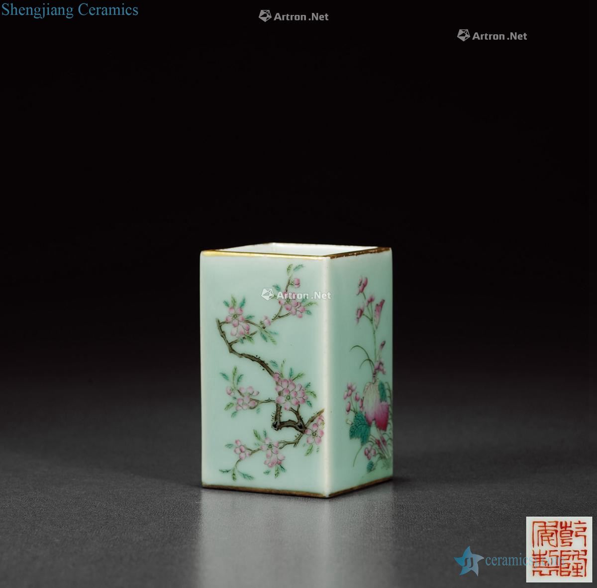Qing qianlong Green glaze enamel four seasons flower grain square small brush pot