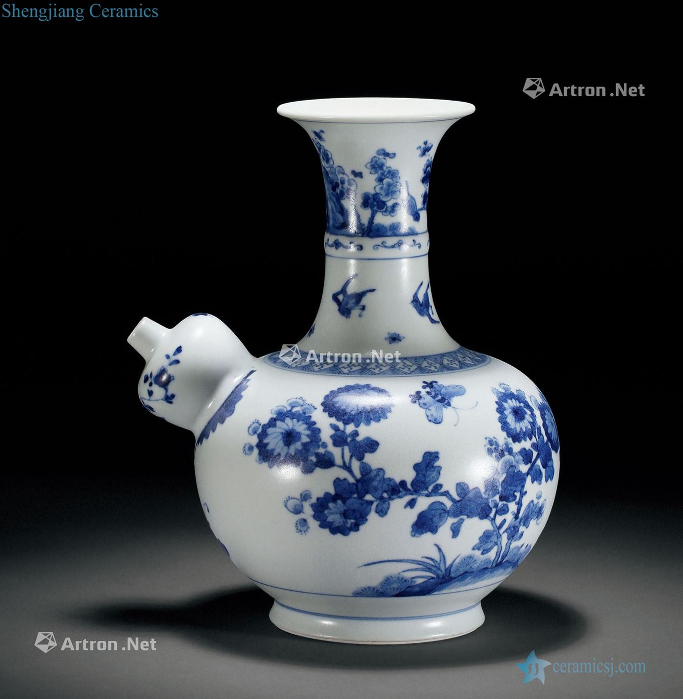 The qing emperor kangxi Blue and white grain flower watering the flowers