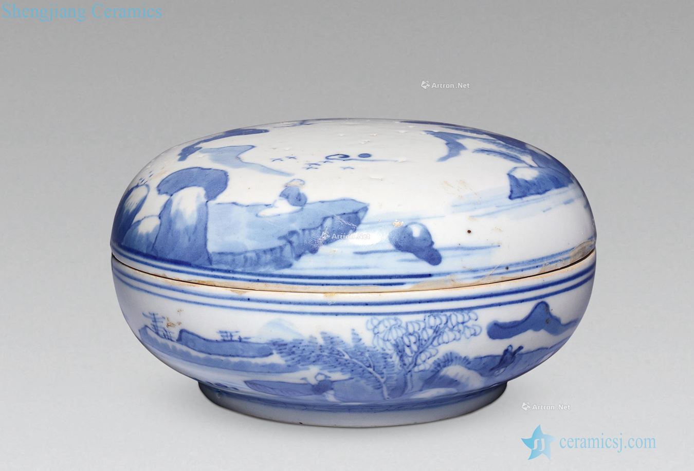 In the Ming dynasty Blue and white landscape characters with box