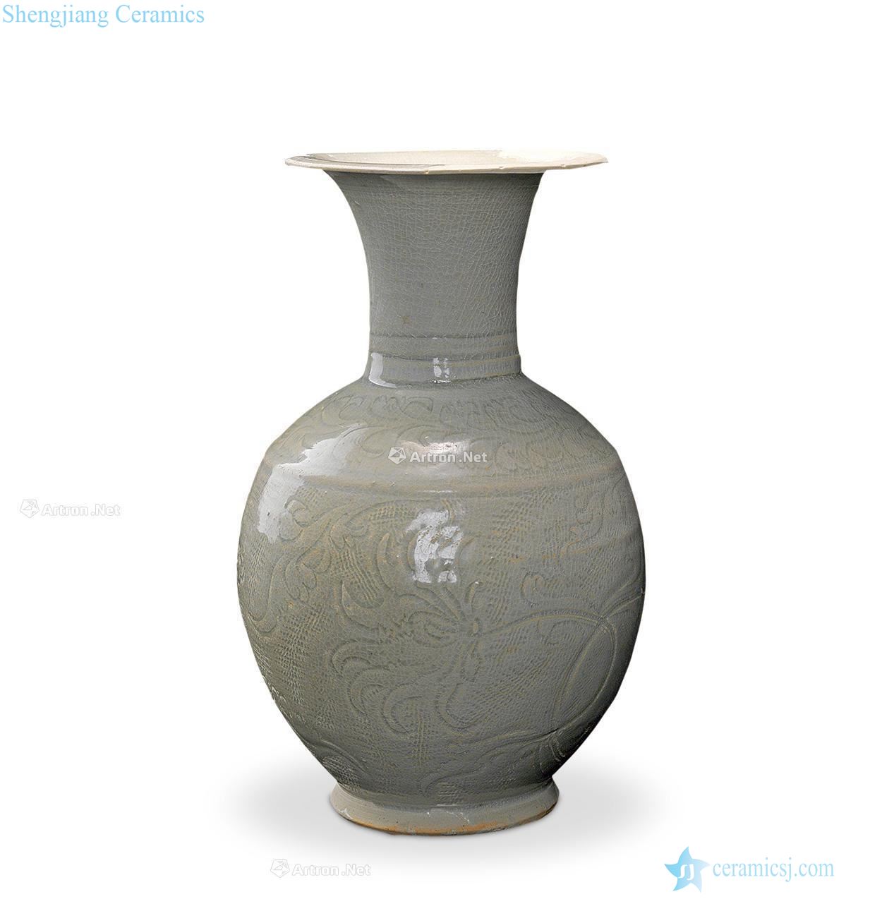 Ming vase or earlier shadow blue