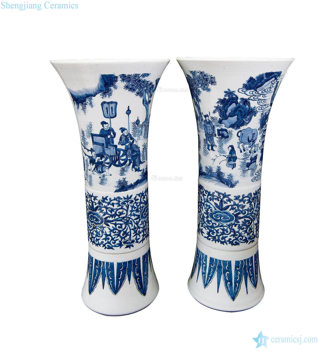 The late Ming dynasty Blue and white character flower vase with (a)