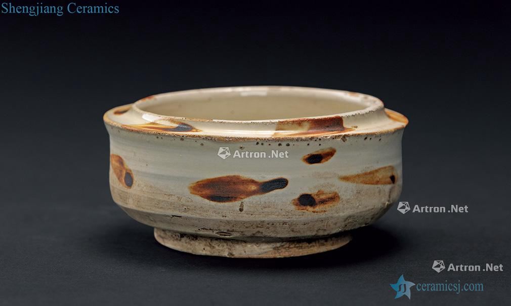 In the Ming dynasty Magnetic state kiln sites in brown color incense burner