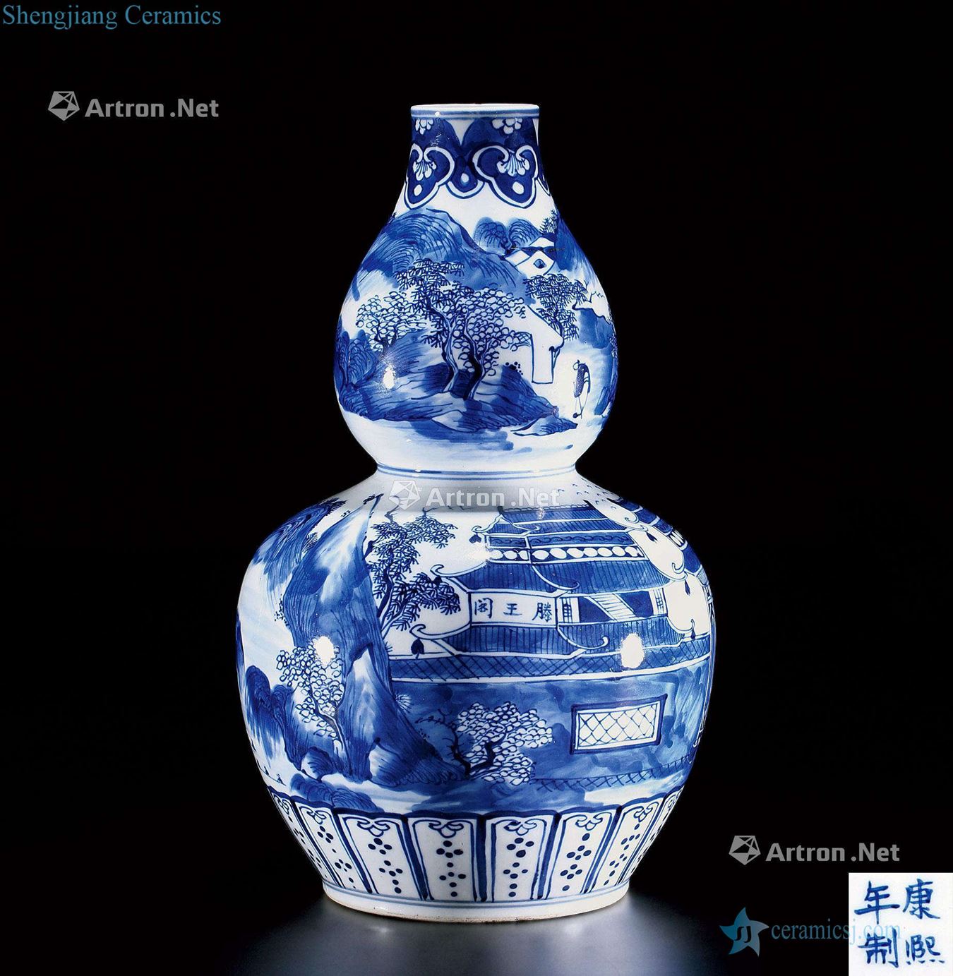 qing Blue and white tengwang pavilion gourd bottle