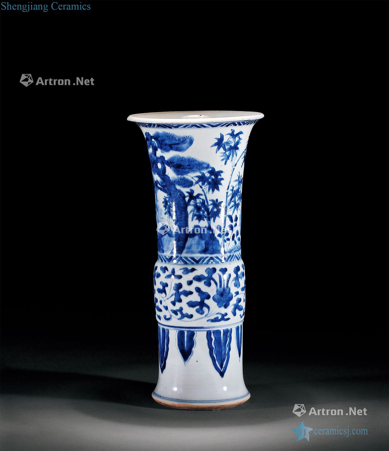 Qing shunzhi Blue and white shochiku plum flower vase with