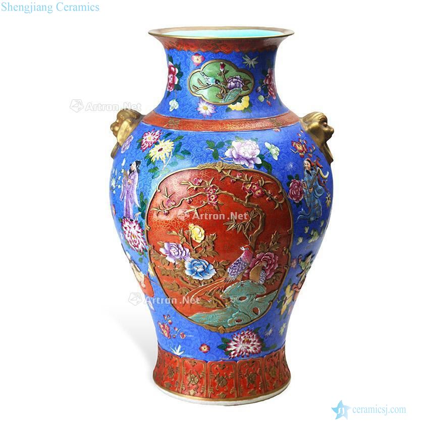 Qing qianlong year pastel paint medallion flower grain beast ear bit ring bottle model characters