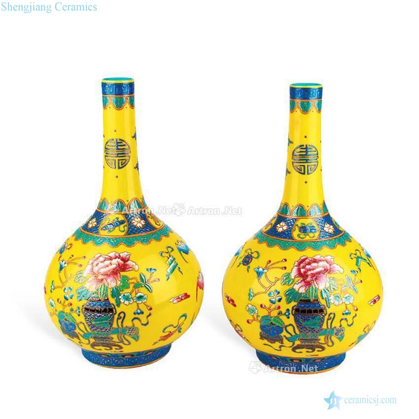 Kangxi to pastel yellow antique flower figure long neck gall bladder