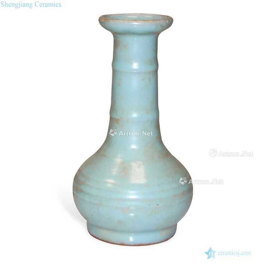 Northern song dynasty Longquan celadon spiral grain bottle