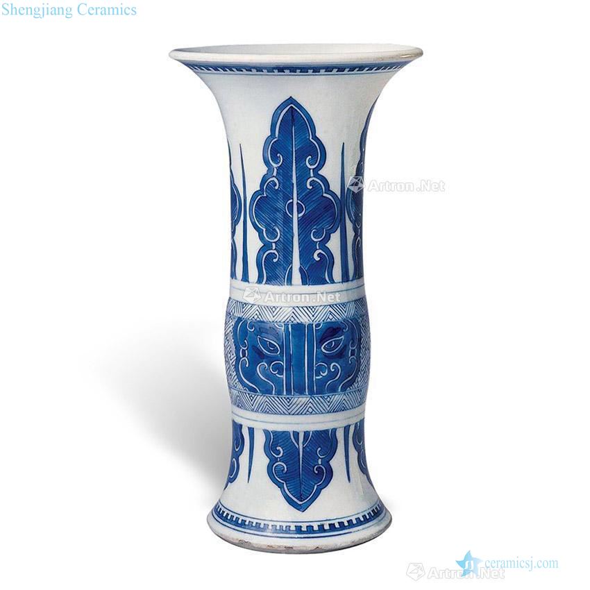 Blue and white in the qing emperor kangxi flower vase with lines