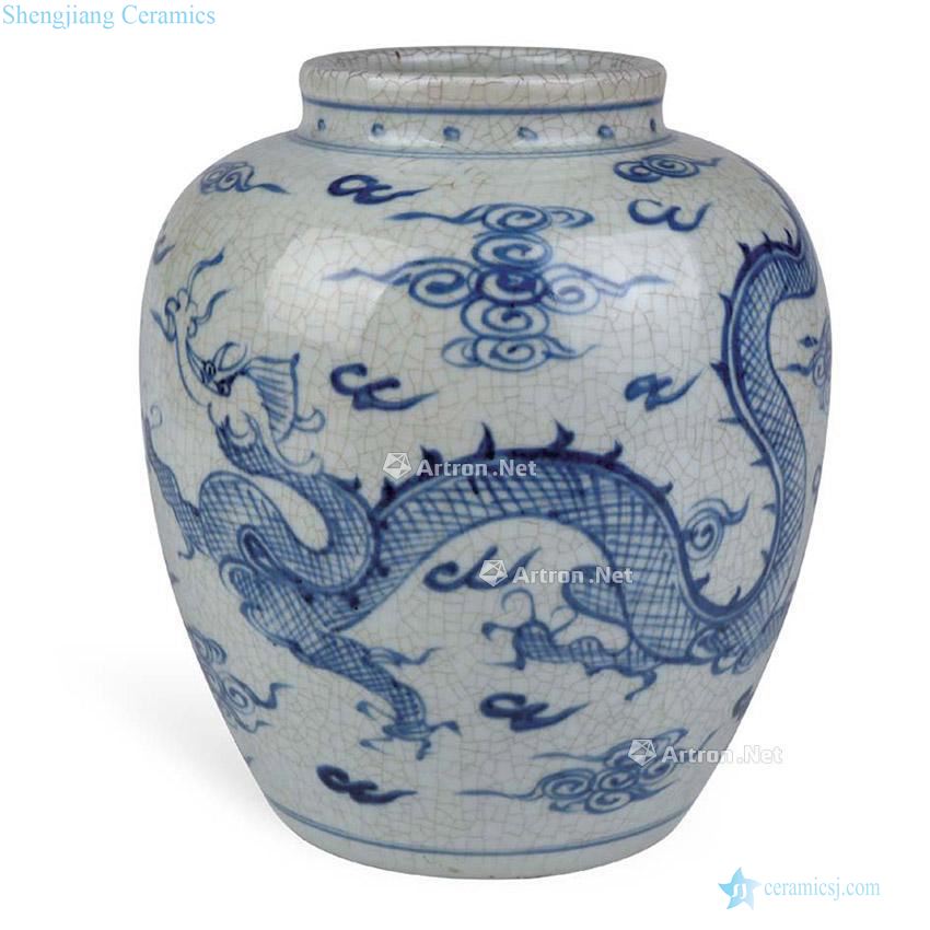 The late Ming dynasty The elder brother of the glaze longfeng grain canister