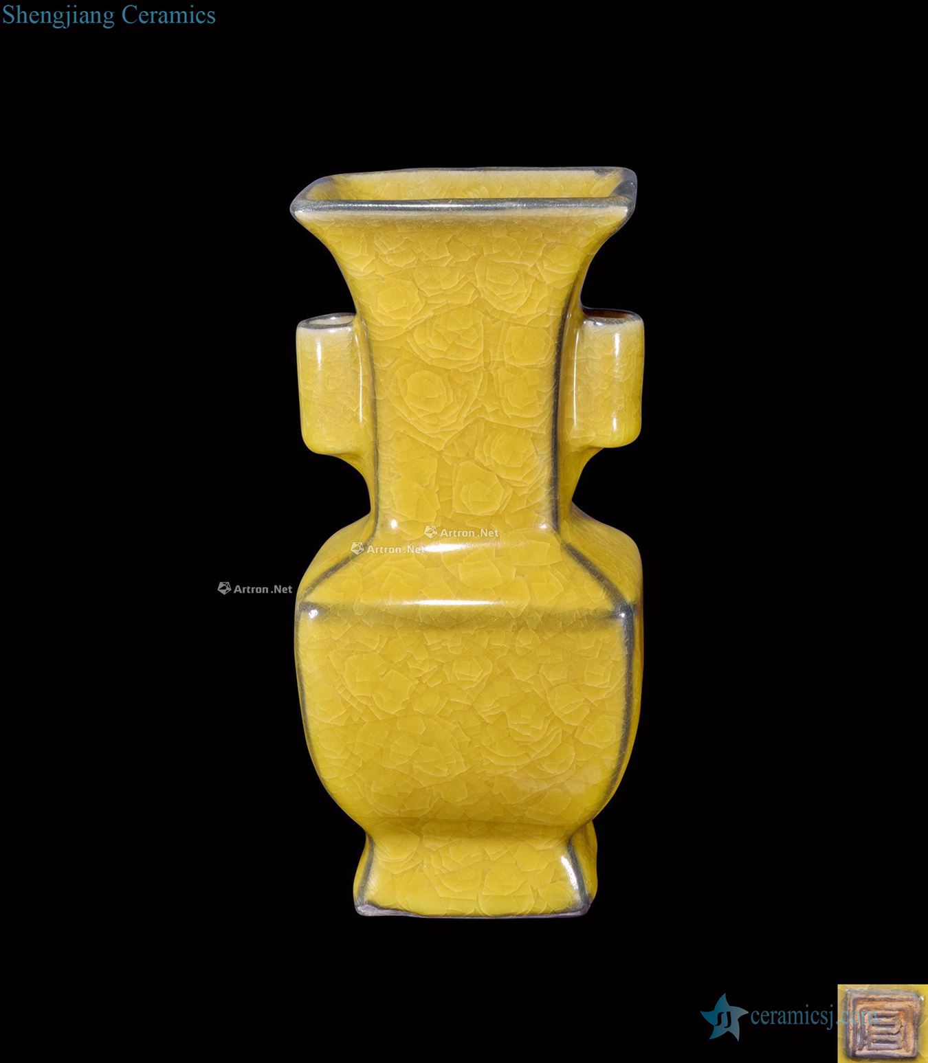 The song dynasty Kiln yellow glaze sifang penetration ears