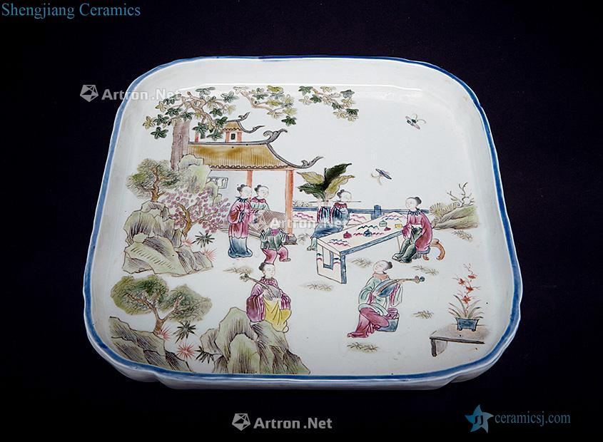 In late qing famille rose tea tray