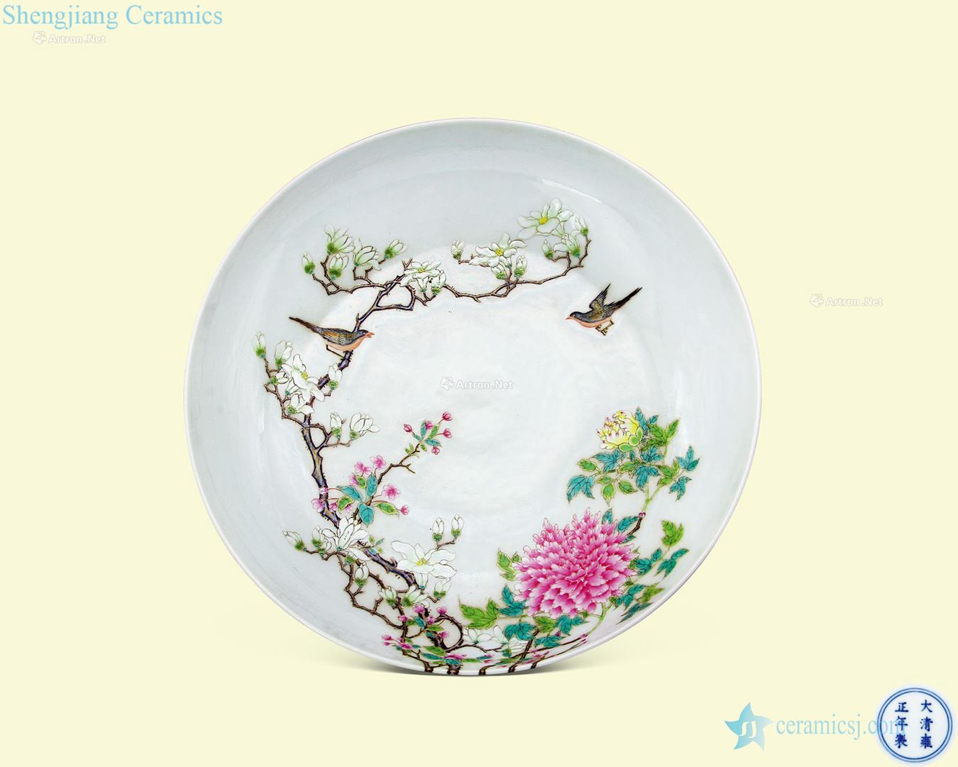 Clear pastel 㳡 wall painting of flowers and tray